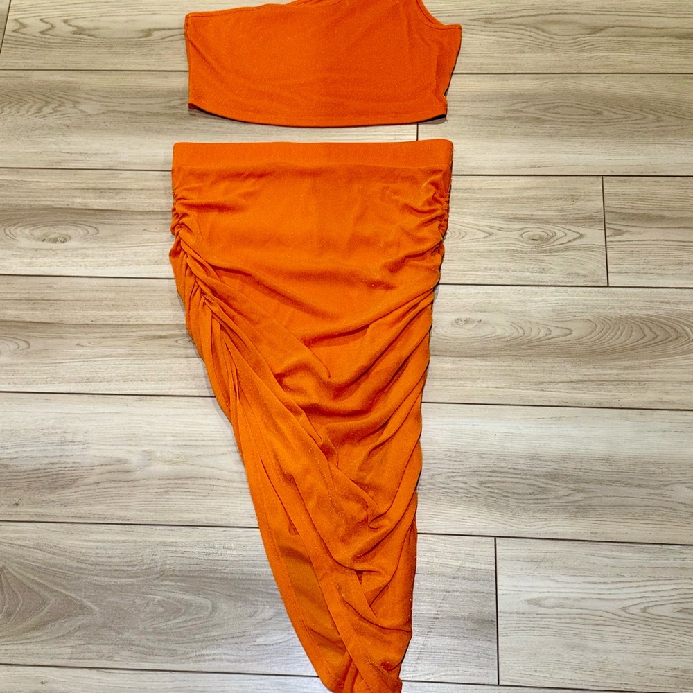 SHEIN BAE Orange Ruched 2 Piece Skirt Set Plus Size 1XL - Picture 5 of 6